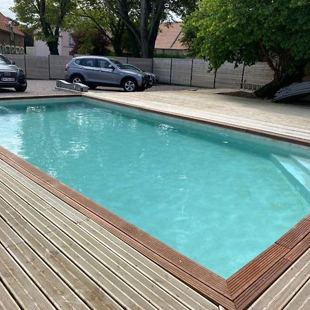 Les Lodges Du Chateau Marquise Luaran gambar